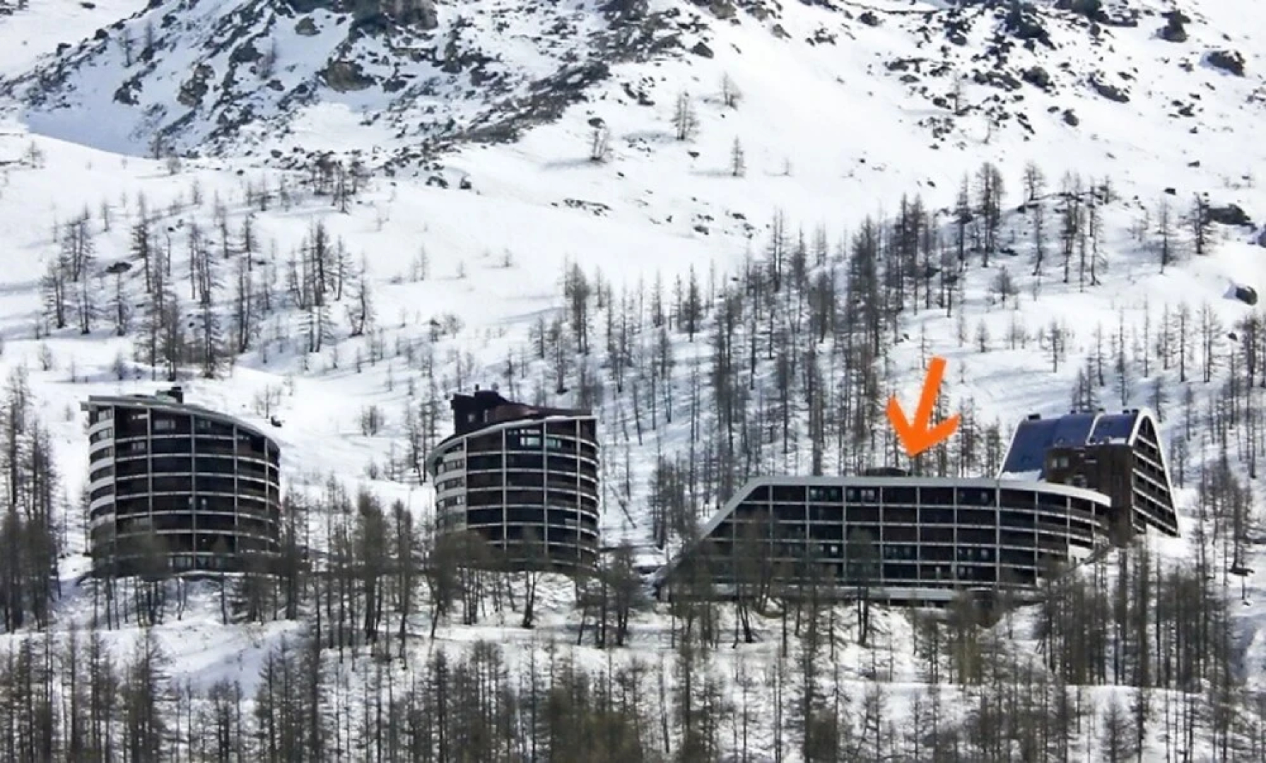Apartment With 3 Bedrooms in Cervinia - Breuil, With Wonderful Mountai