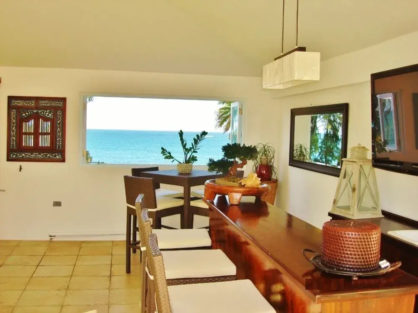 Real Beach Front Luxury Penthouse Villa