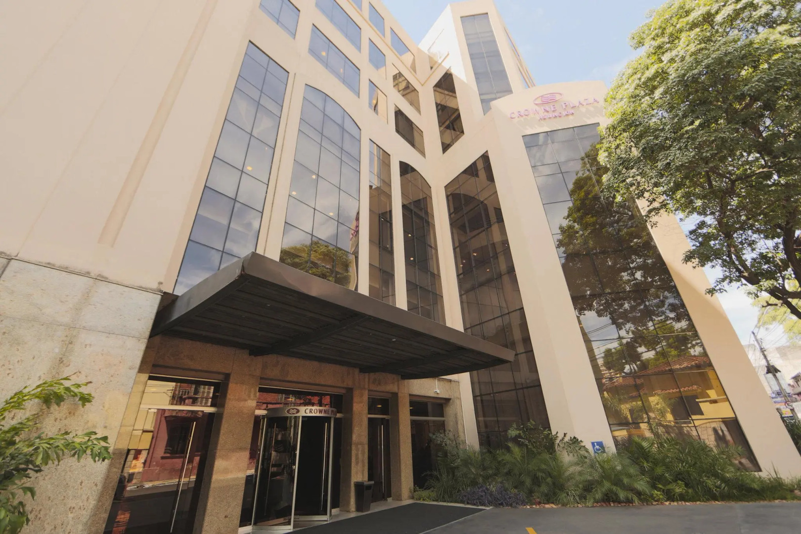 Crowne Plaza Asuncion by IHG