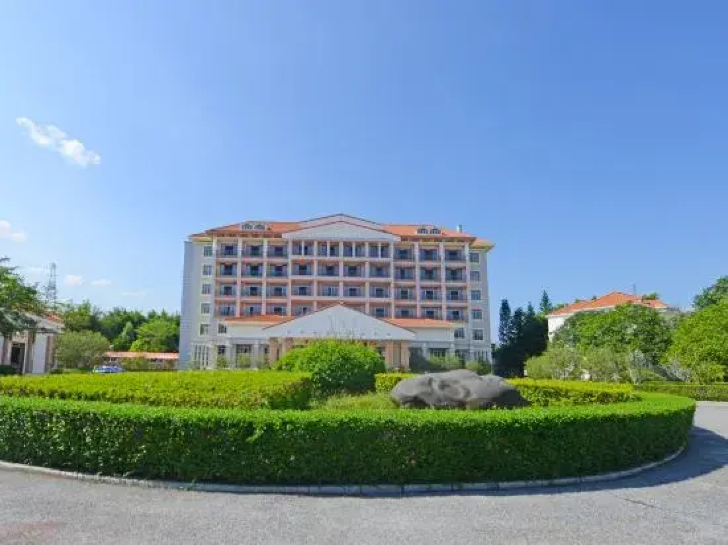 Yue Feng Yuan Hotel