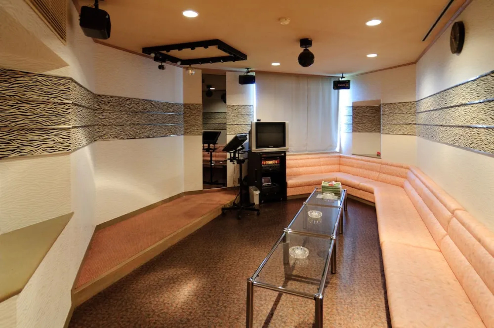 Ikoi no Mura Noto Hanto