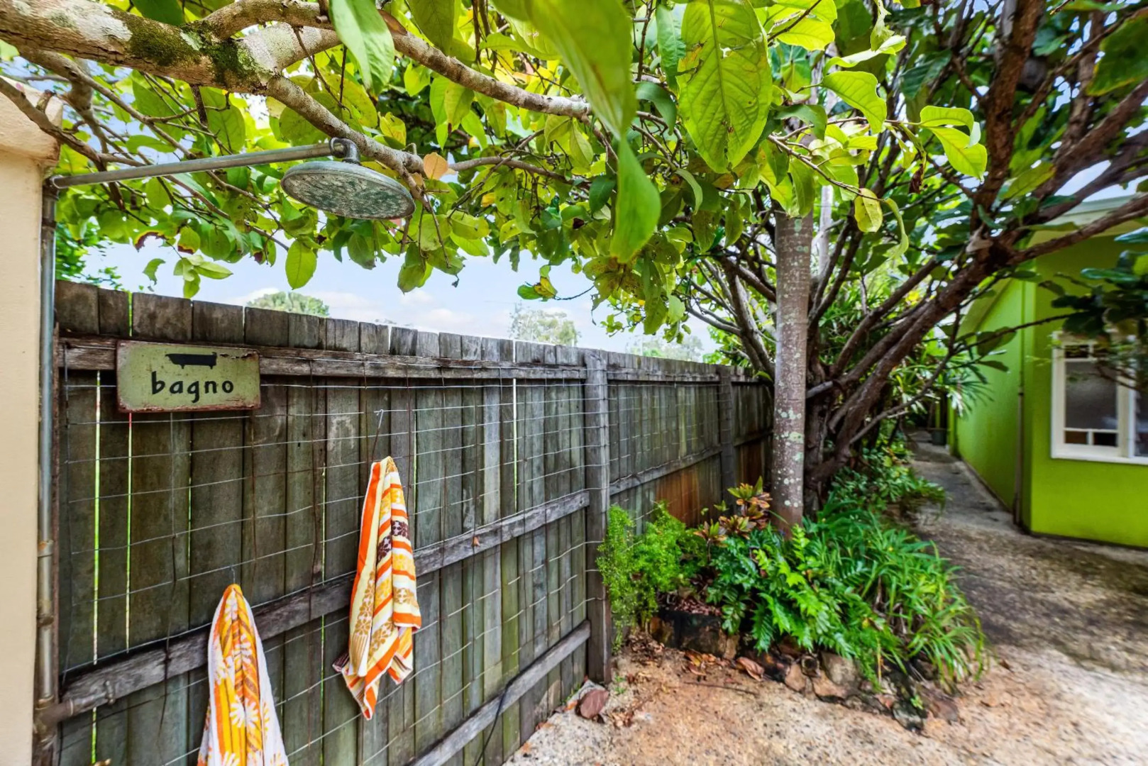 Cottonwood Cottage - Couples 'pet friendly' retro escape