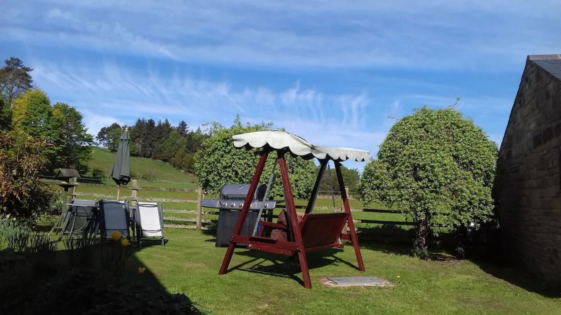 The Snug at Corry Cottage