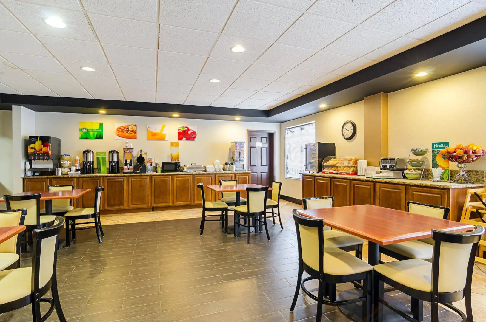Holiday Inn Hotel and Suites Richmond West End by IHG