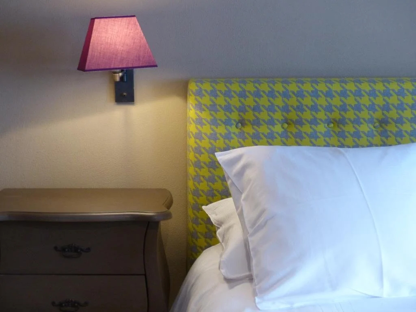 Hotel Jean De Boheme