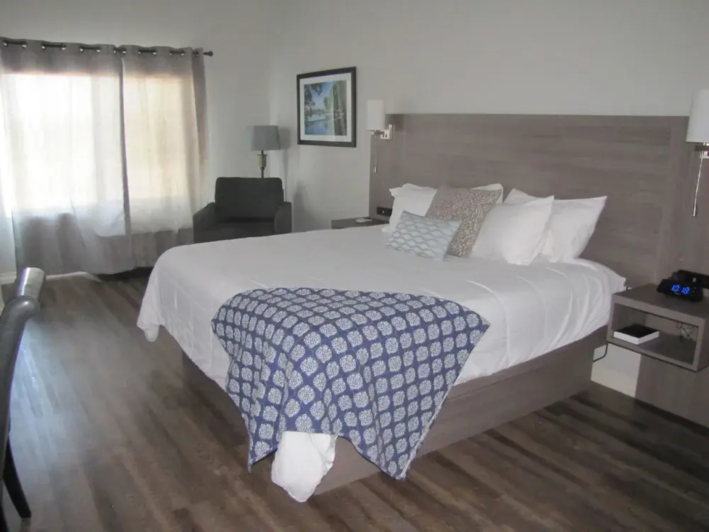 Lakes Inn at Dunvilla