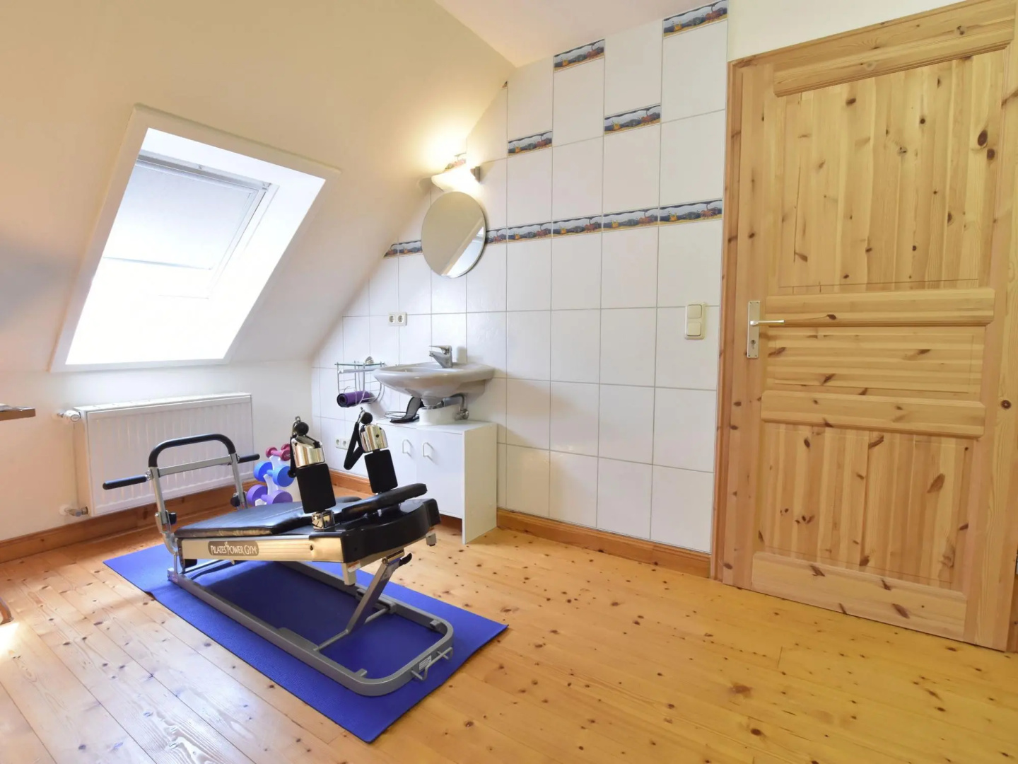 Comfy Apartment in Kröpelin near Sea Beach