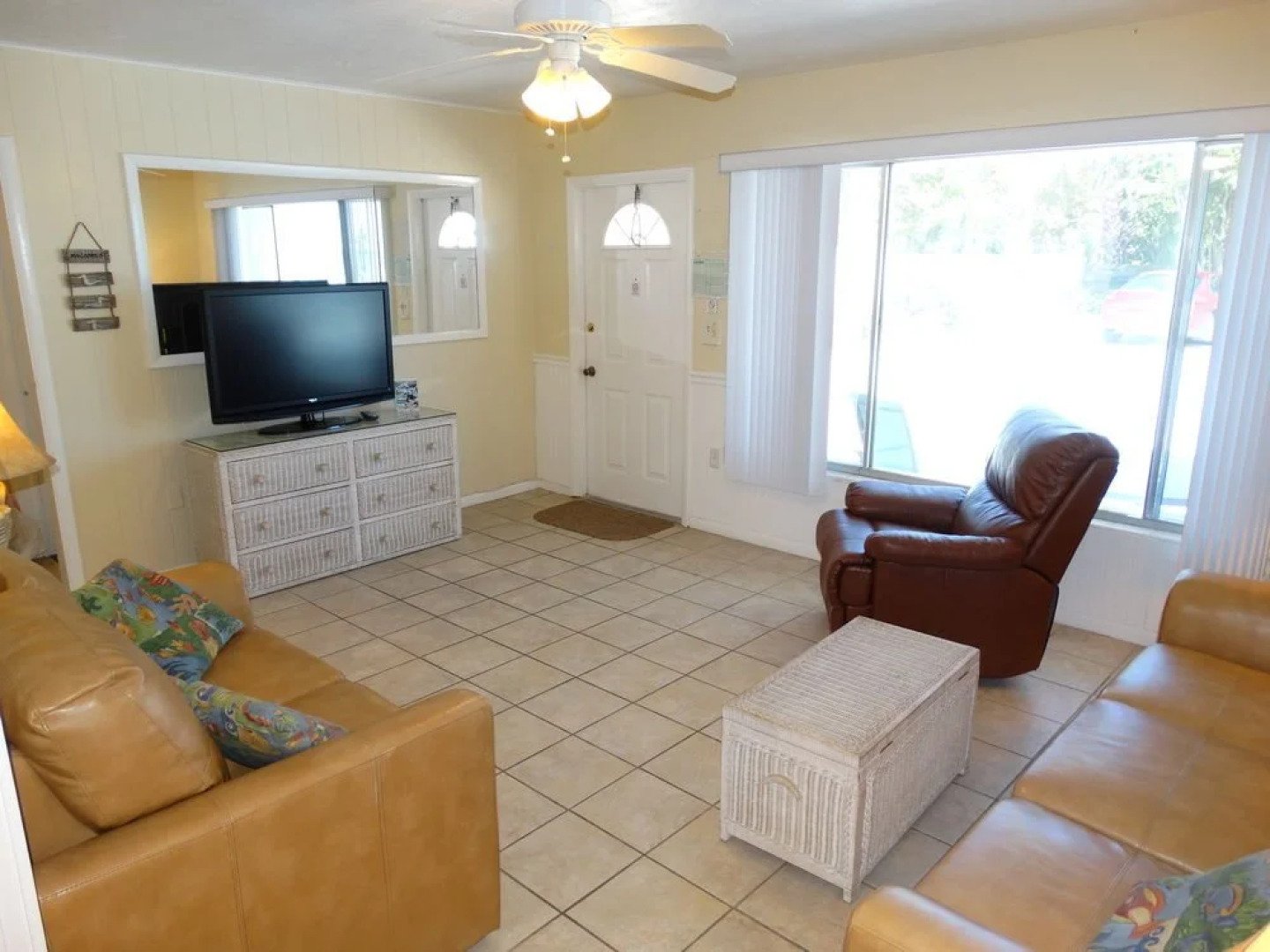 White Sands Beach Resort