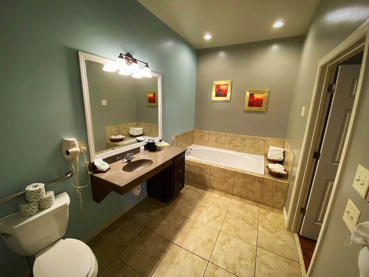 Copperhead Lodge and Resort Cabin Rentals