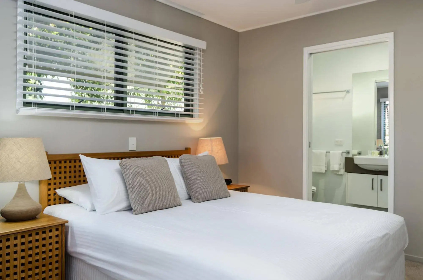 The Retreat Beach Houses