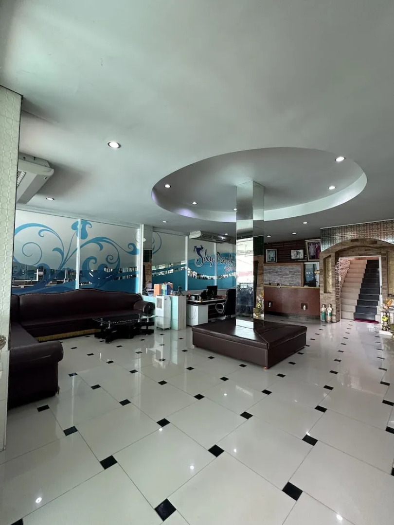 Tuscany hotel by skypark