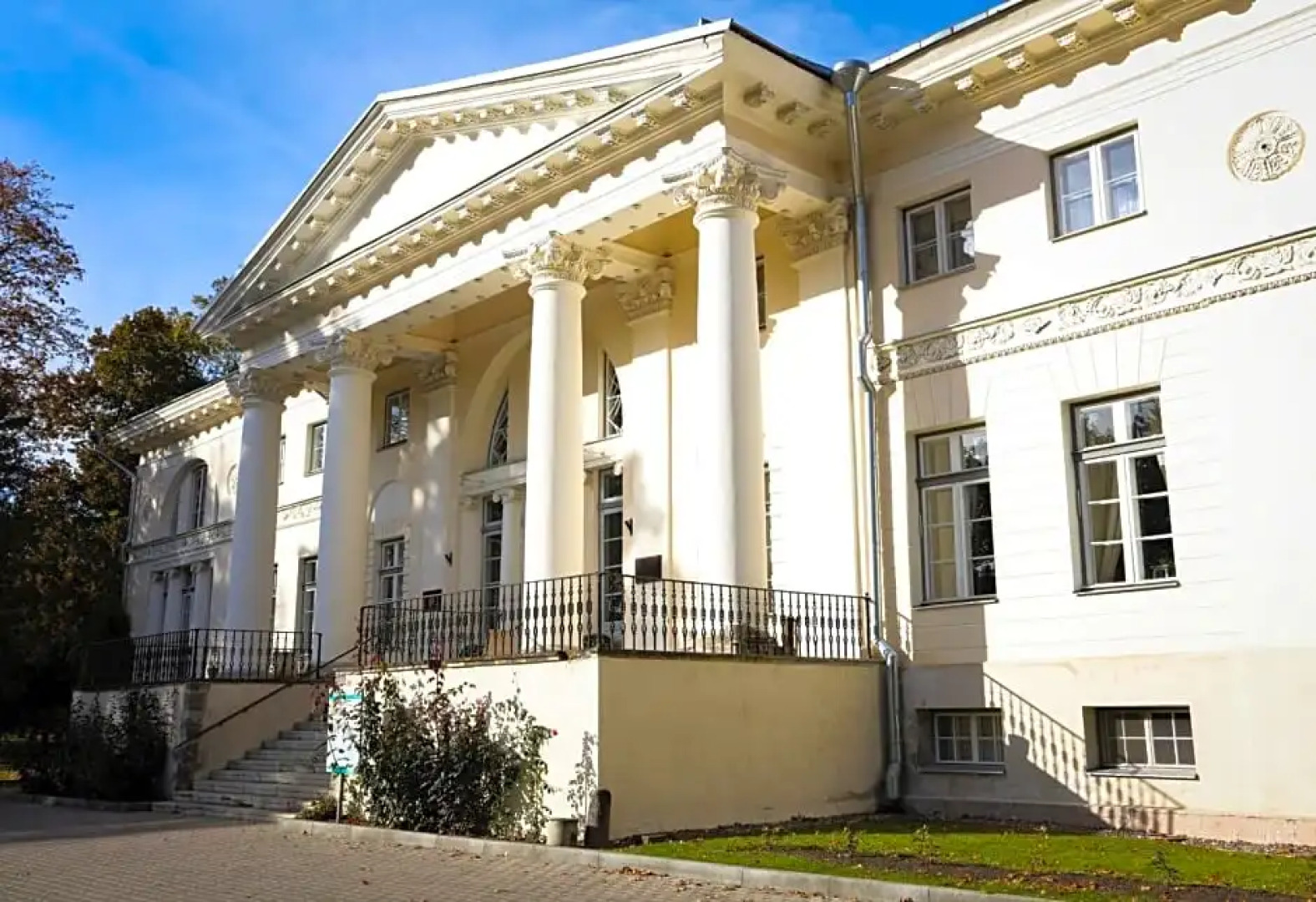 Saku Mõis & Saku Manor
