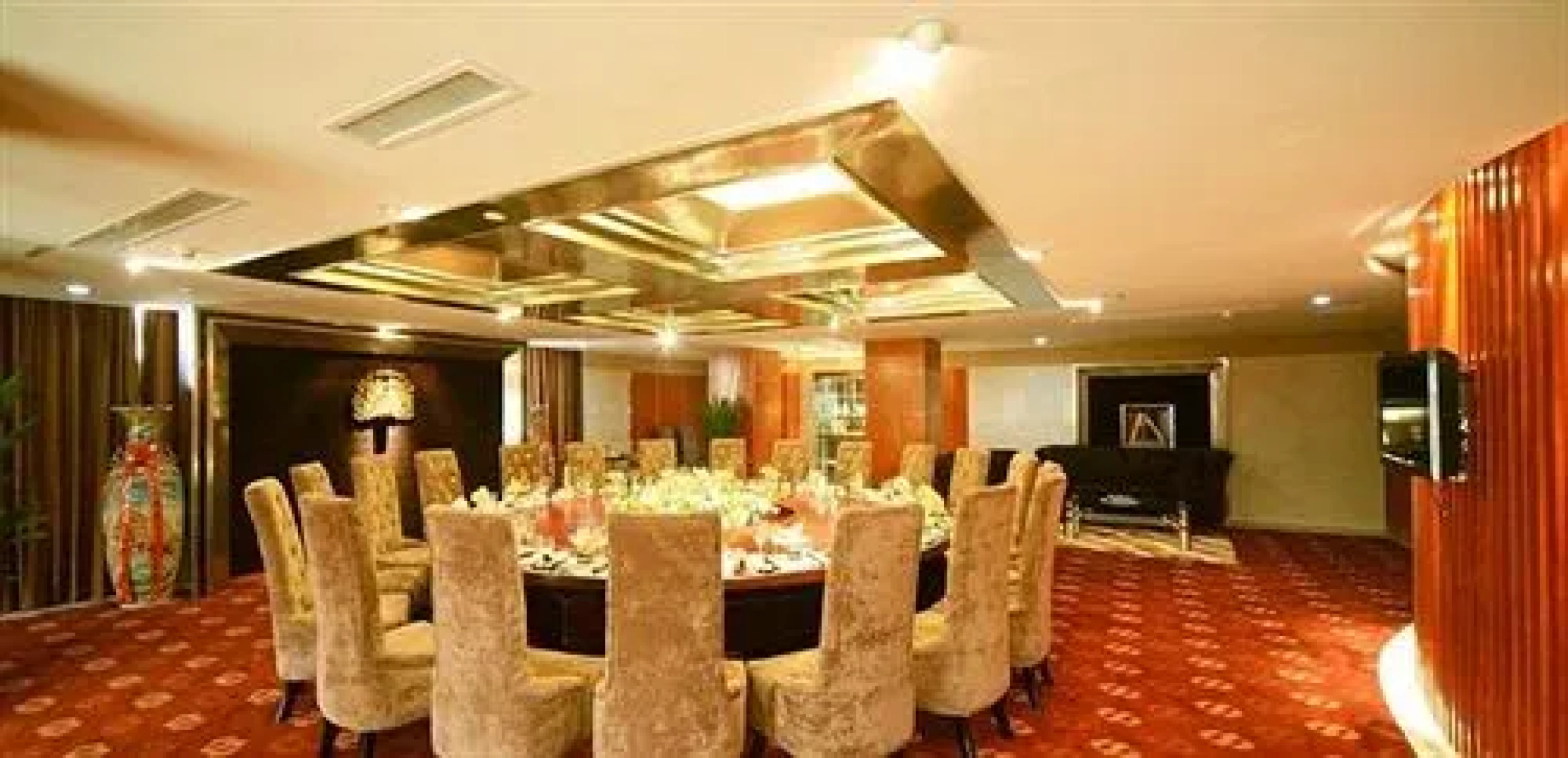 Yingkou Intercontinental Holiday Inn