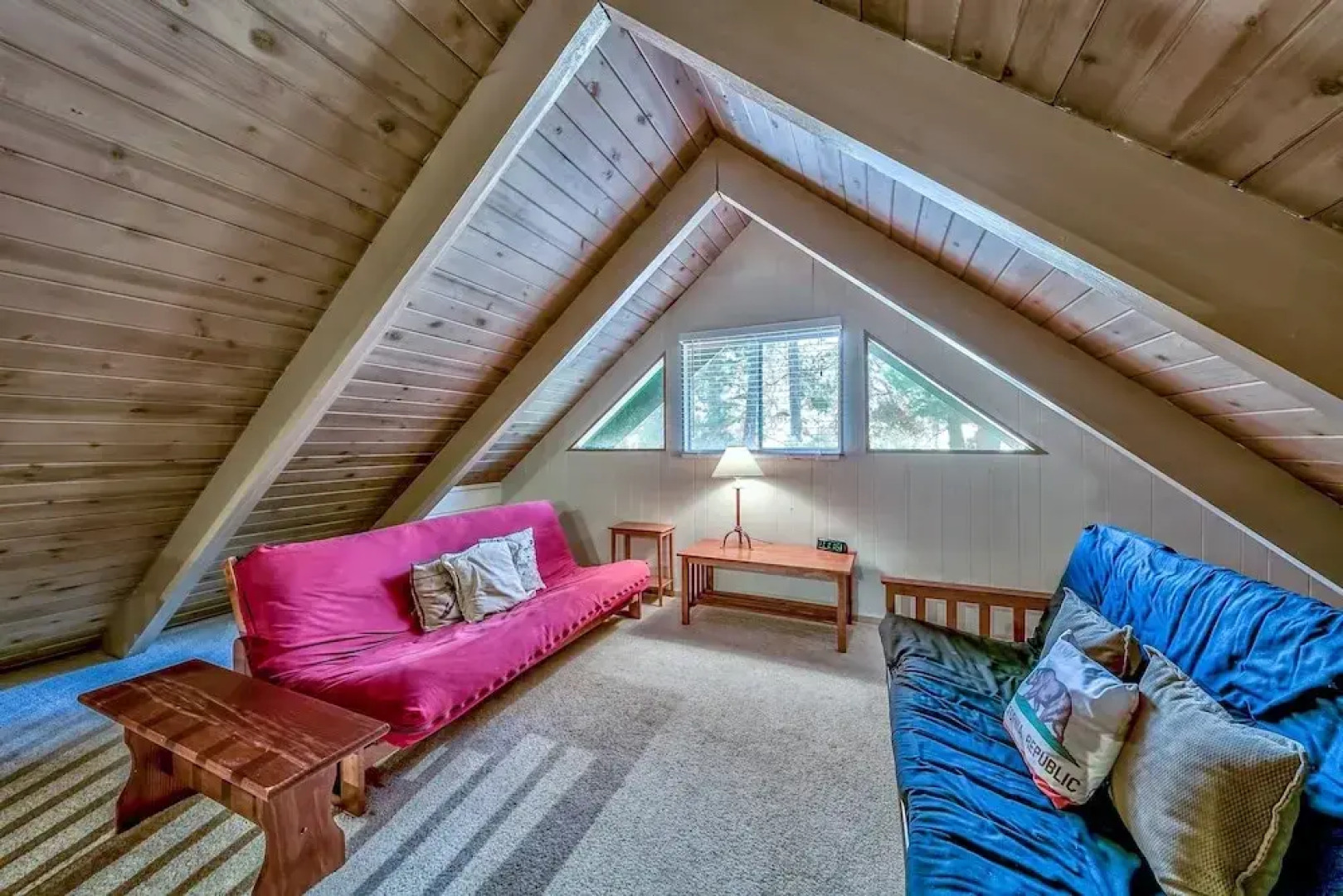 1625a Atroari 3 Bedroom Chalet by RedAwning