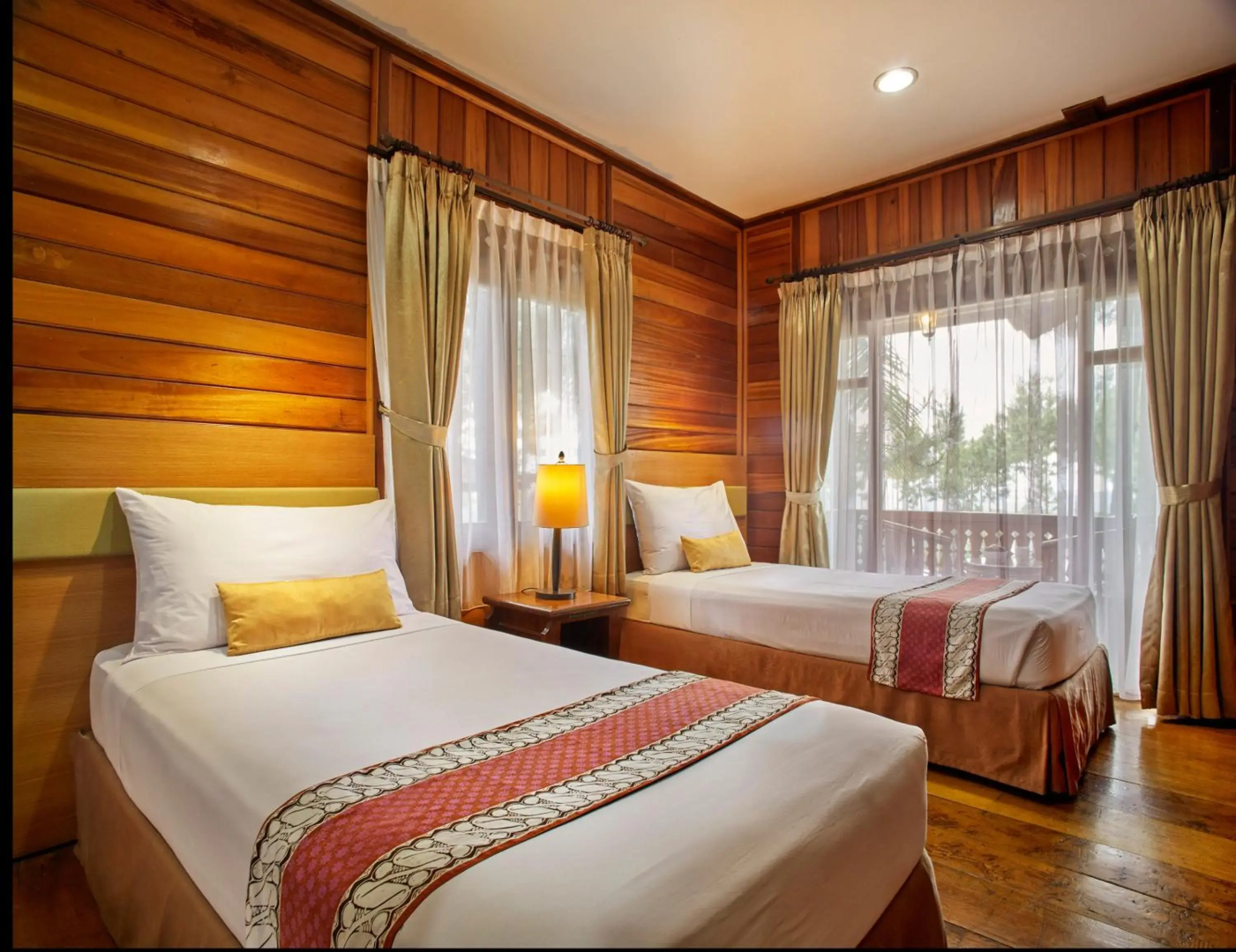Jambuluwuk Convention Hall & Resort Puncak
