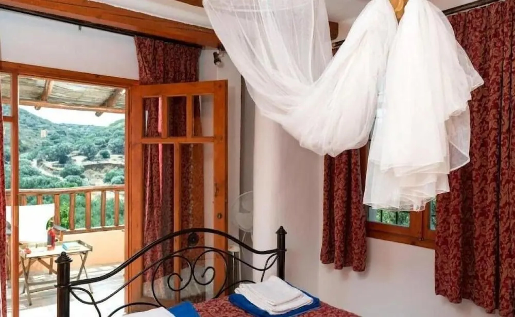 The Traditional Homes of Crete - Almond Tree Villas