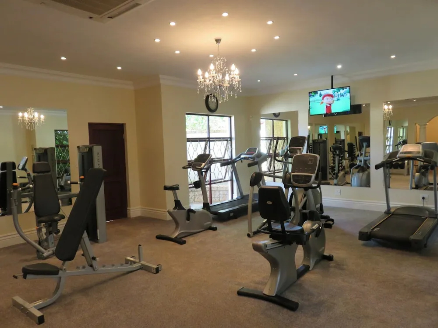 Summerfield Luxury Resort & Botanical Garden