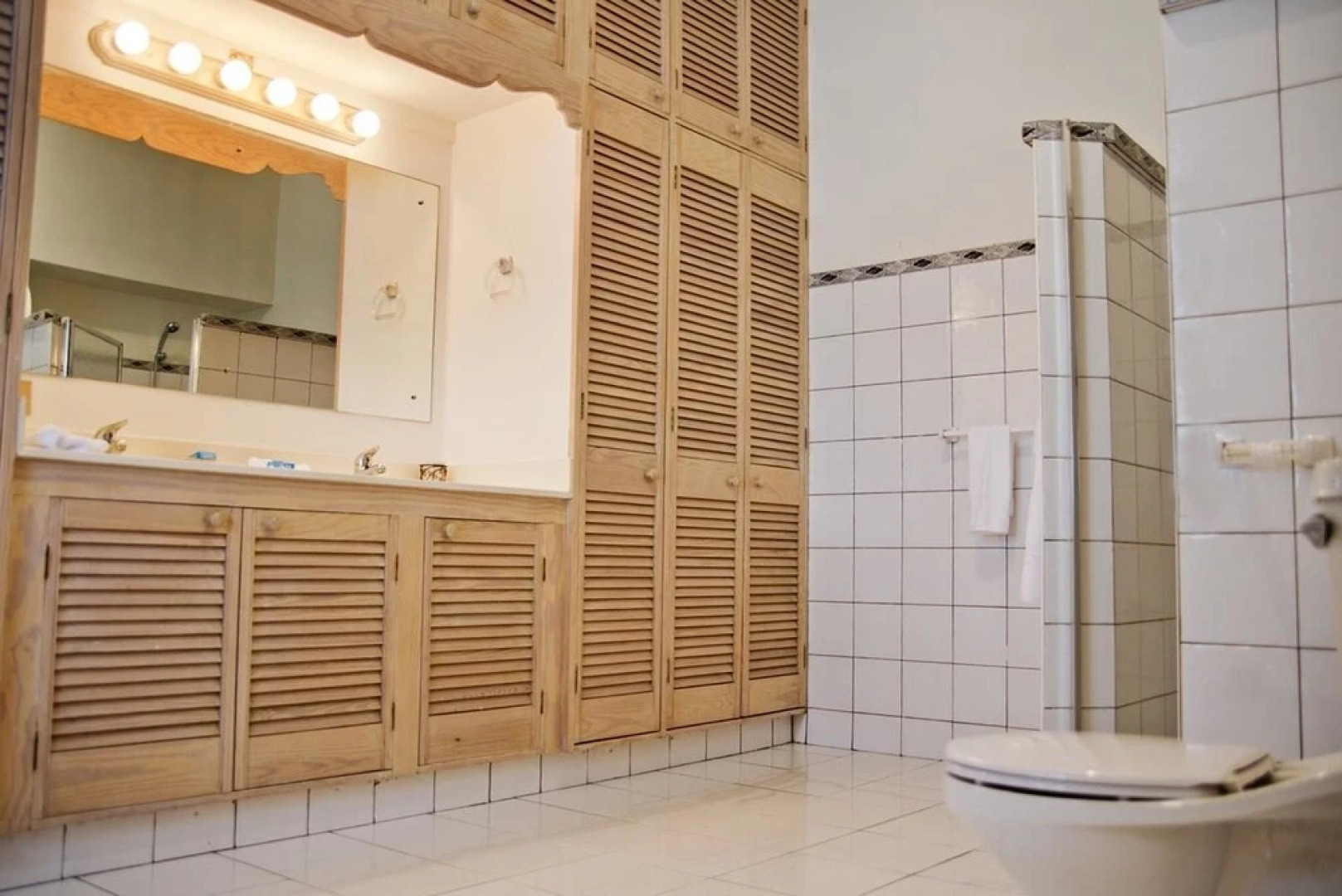 Amazing Beach Front Villa on the South Coast