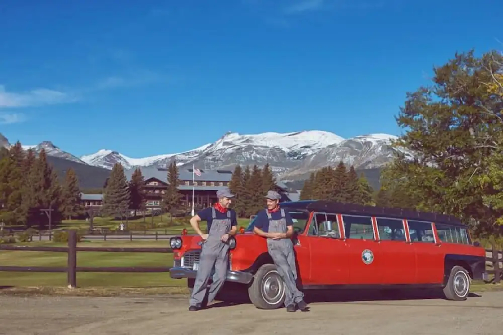 Glacier Park Lodge