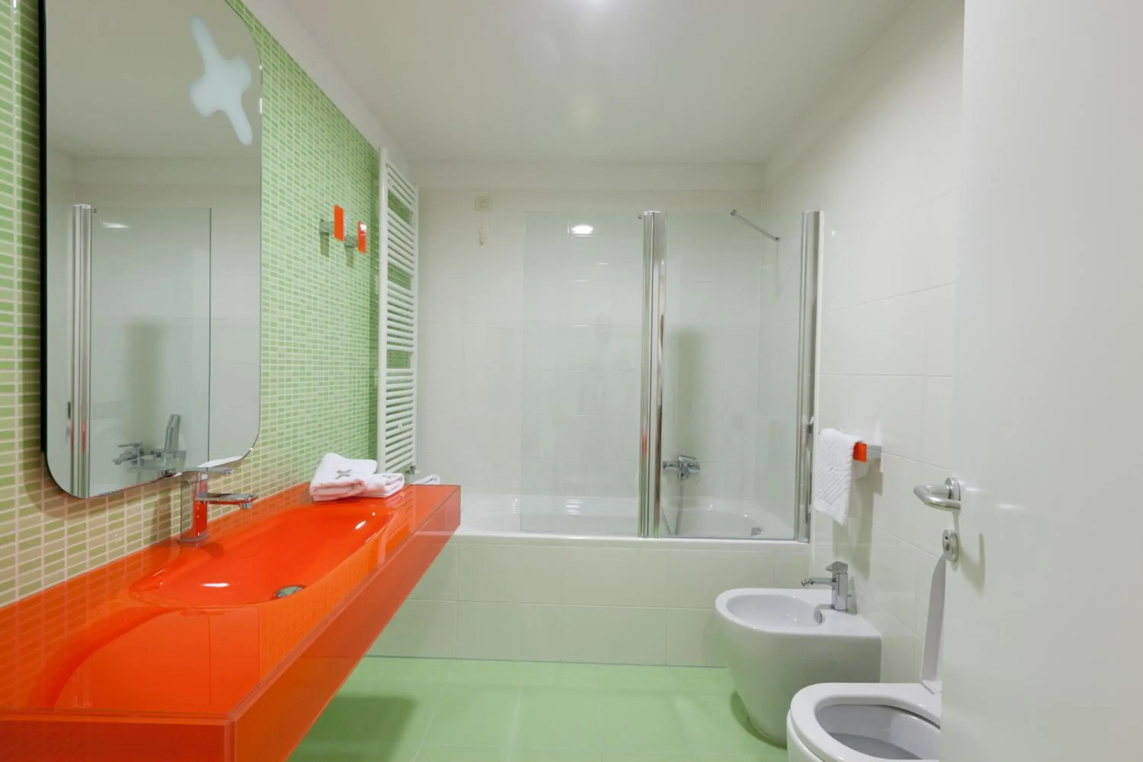 Hotel & Restaurant Velanera