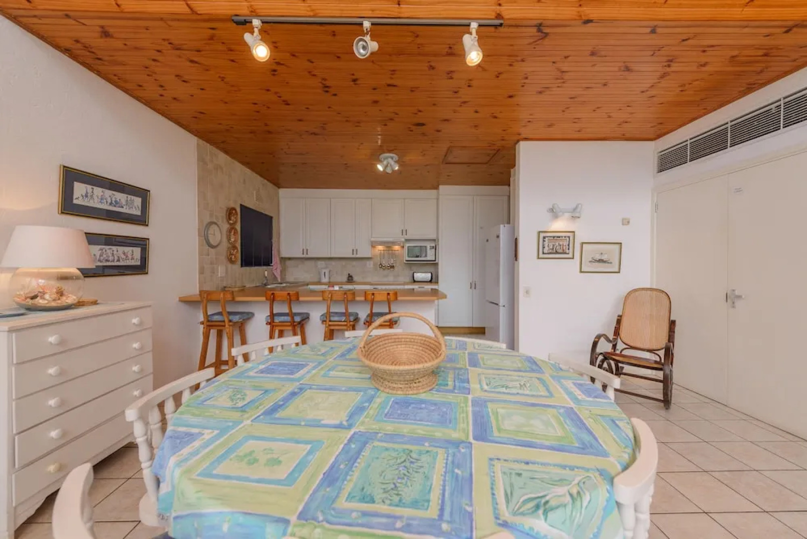 San Lameer Villa Rentals 10312