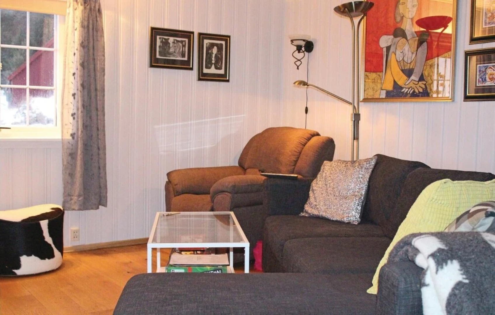 Stunning Home in Rogndalsvåg With 3 Bedrooms and Internet