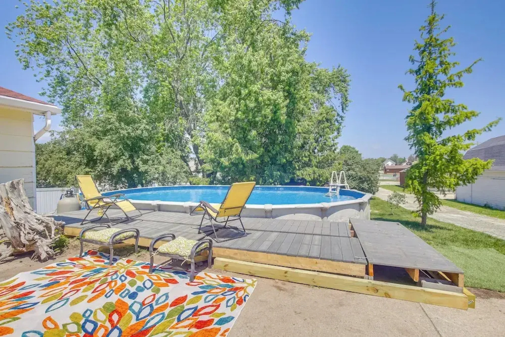 Algoma Victorian - Steps to Lake Michigan!