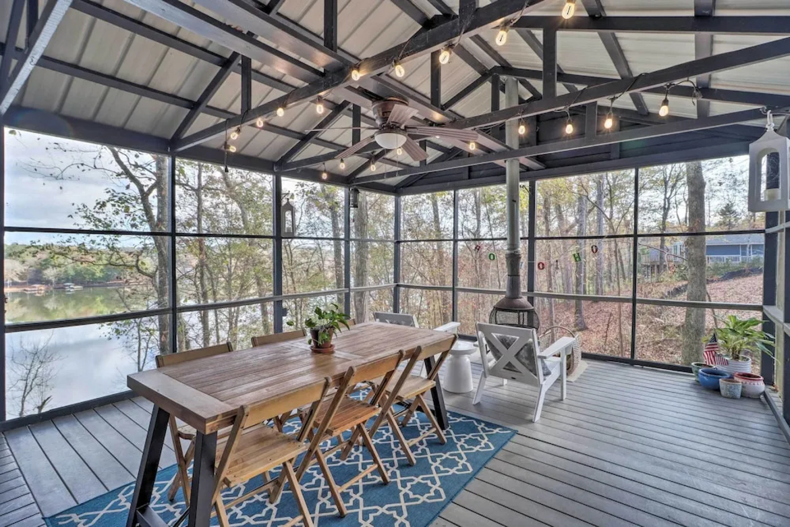 'the Chalet on Sinclair' w/ Private Dock & Kayaks!