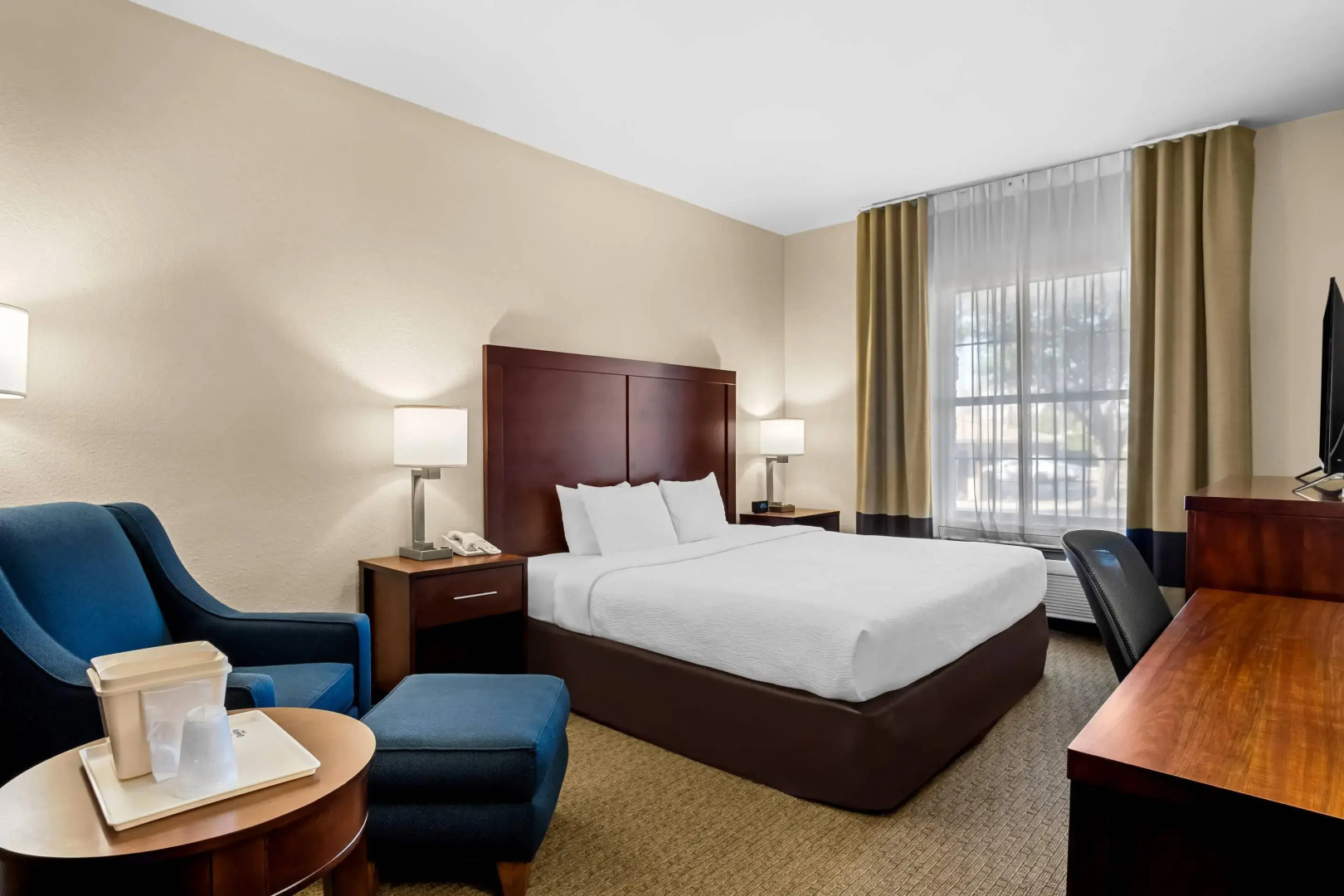 Quality Suites Irving-Las Colinas