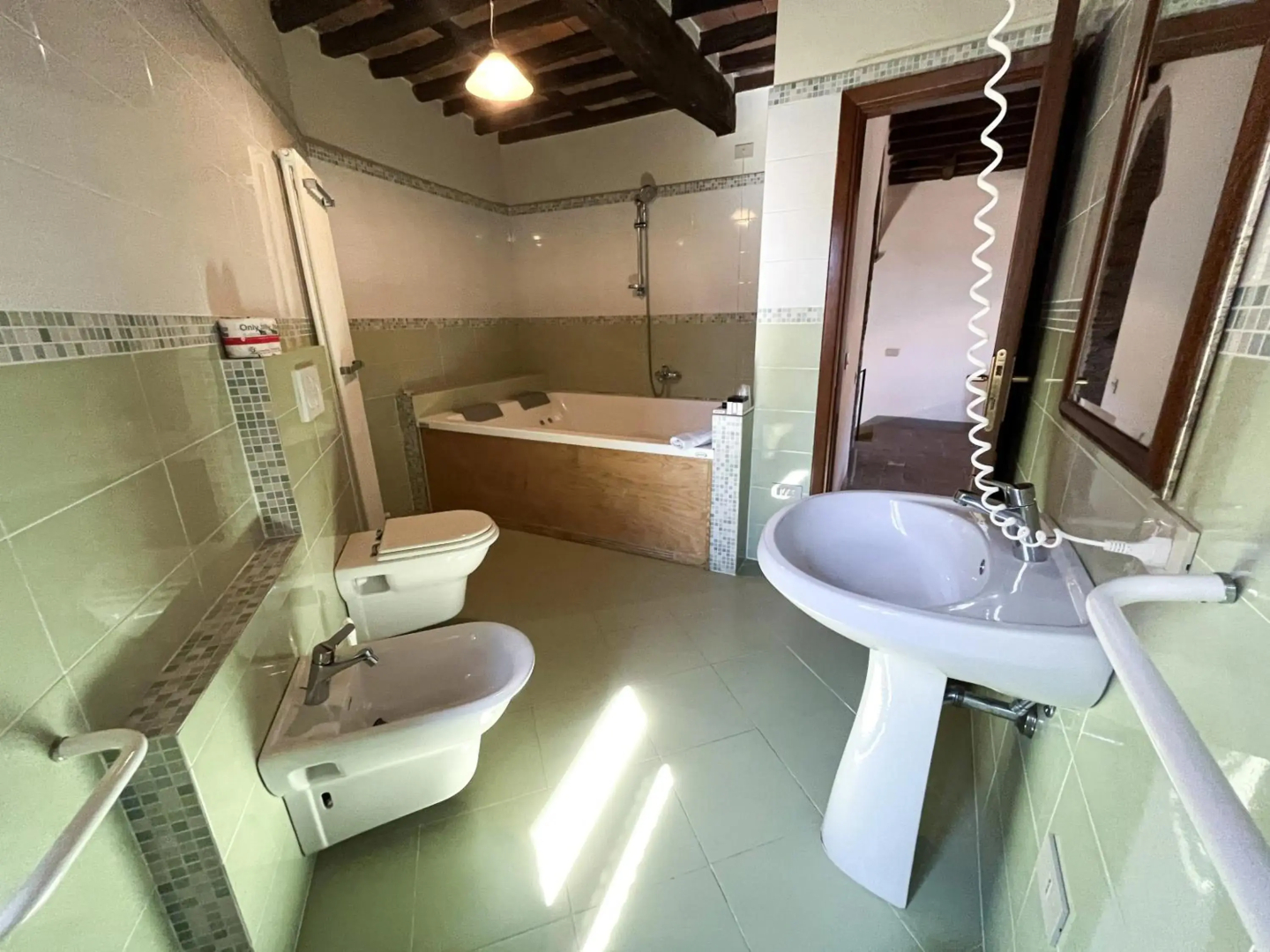 Borgo Giusto Albergo Diffuso