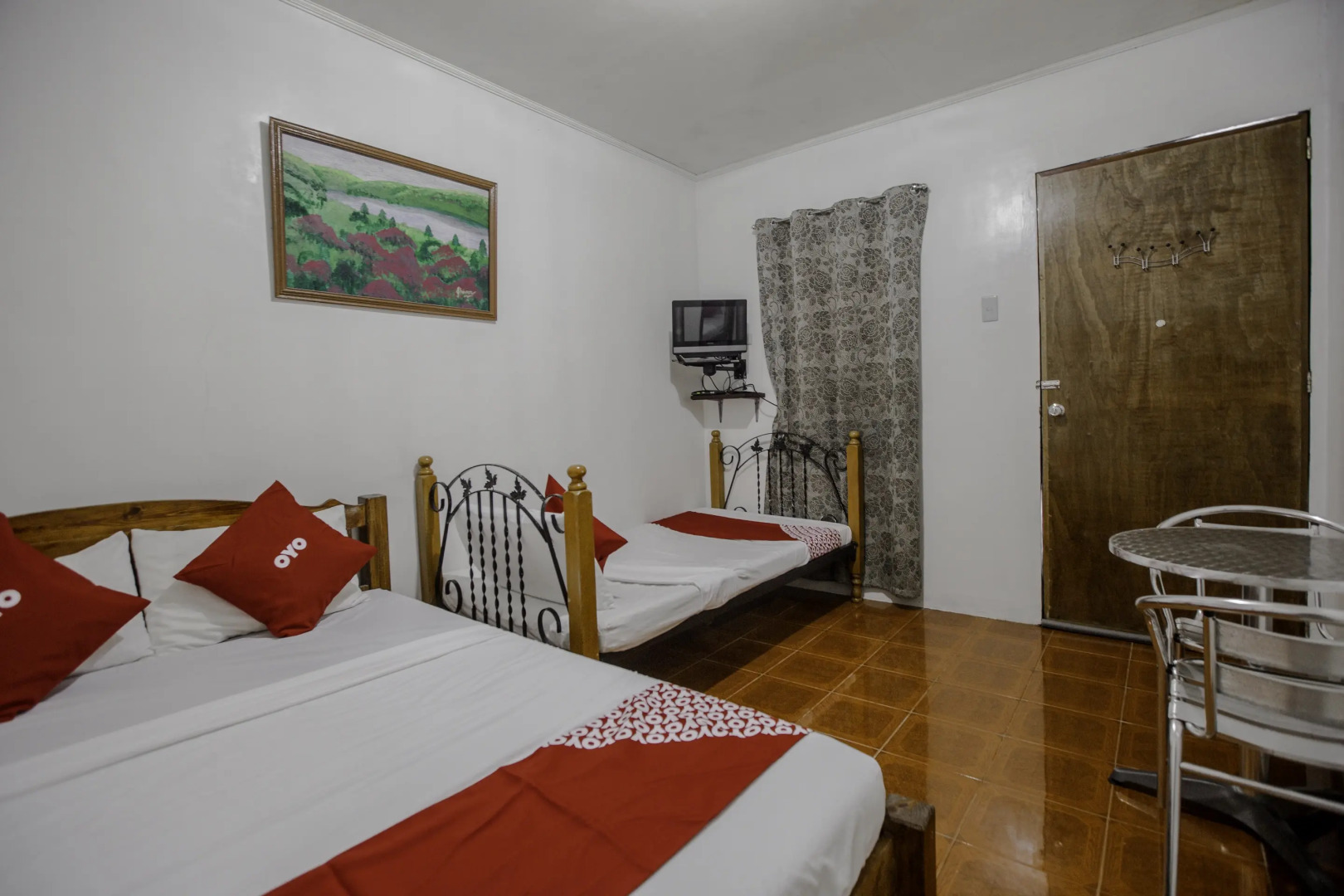 OYO 741 Sierra Travellers Inns