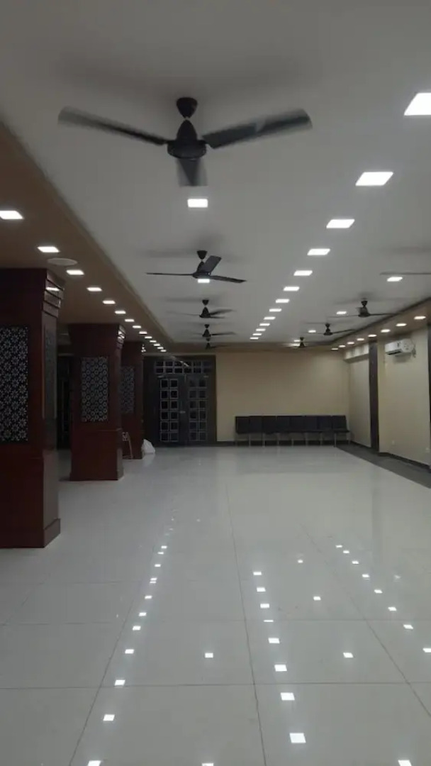 Hotel Anand Deluxe Begusarai