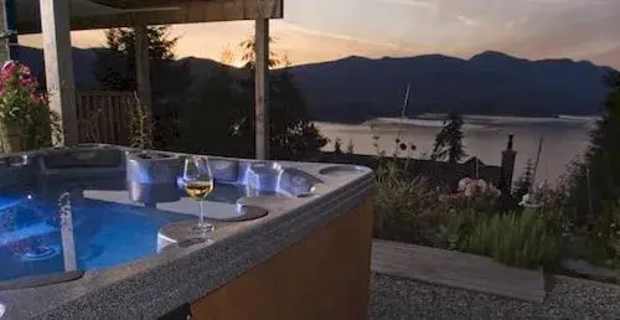Sechelt Inlet B&B