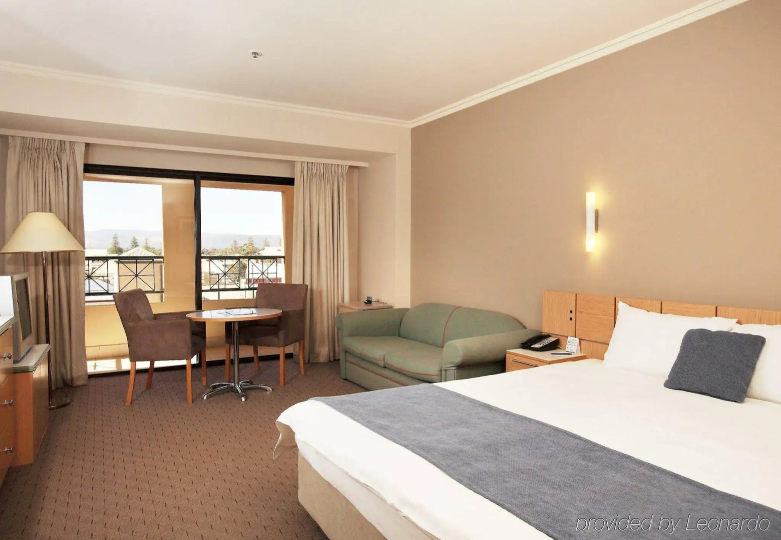 Stamford Grand Adelaide