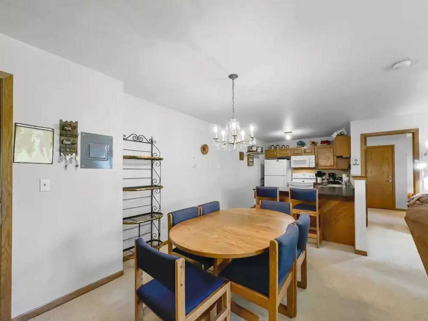 Bb103 Buffalo Ge 2br 2ba 2 Bedroom Condo by RedAwning