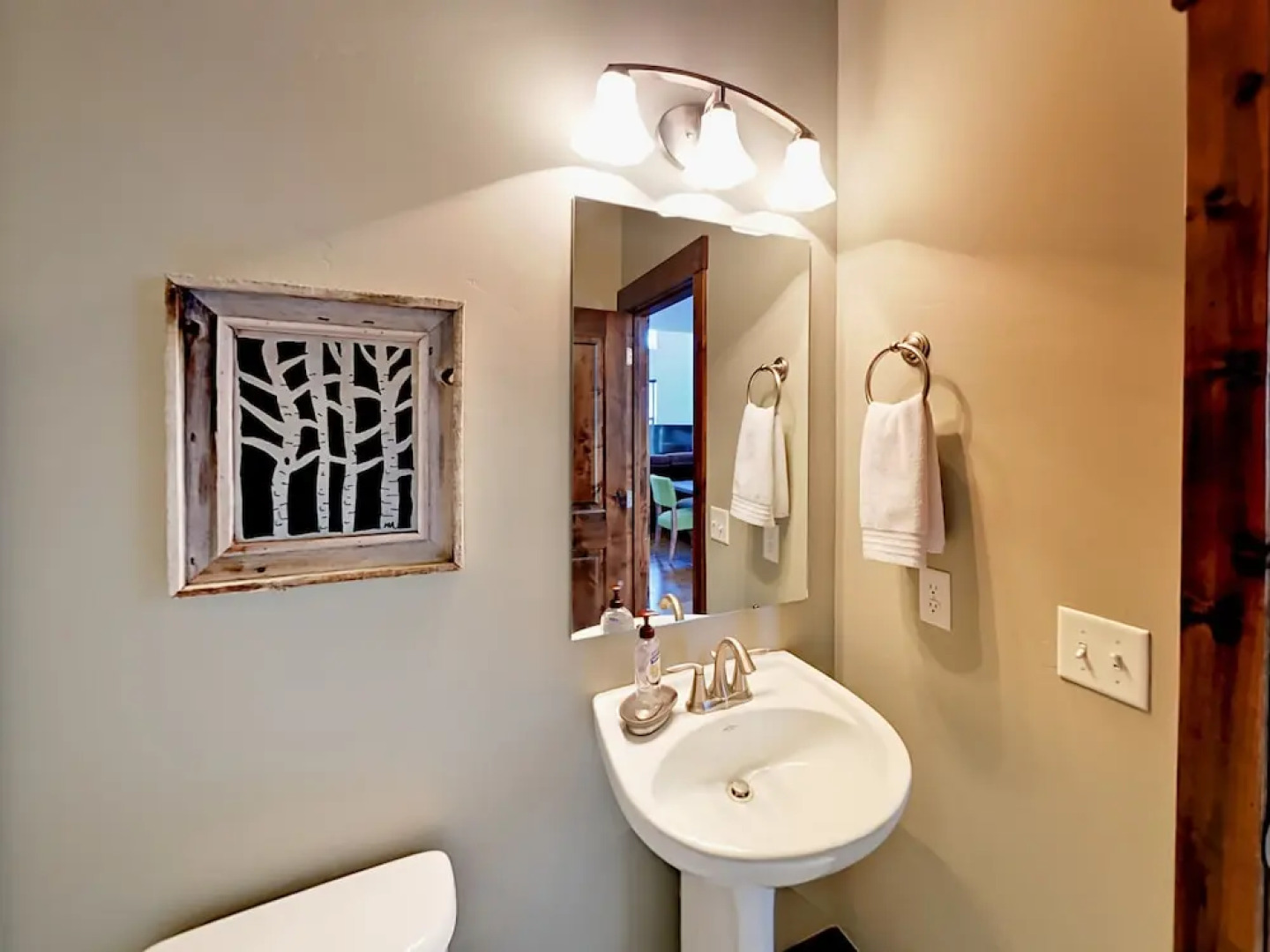 13285 Alexis Drive Townhouse 5 Bedrooms 4.5 Bathrooms Townhouse