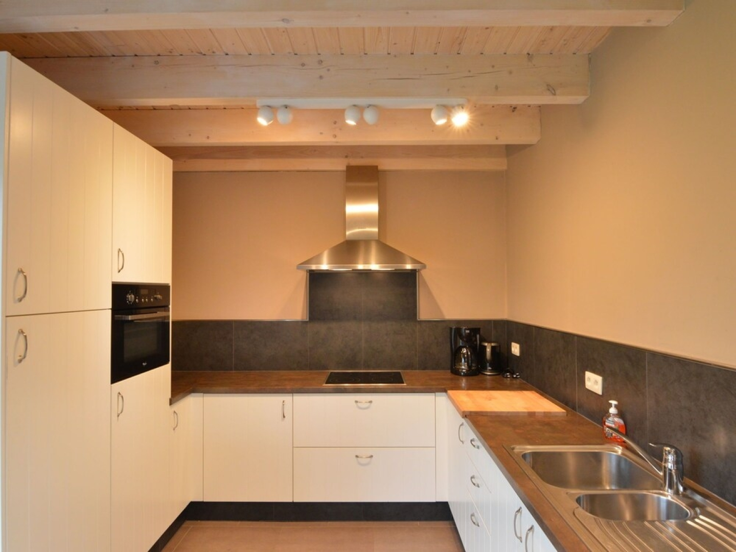 Sophisticated Holiday Home in Nadrin With Sauna