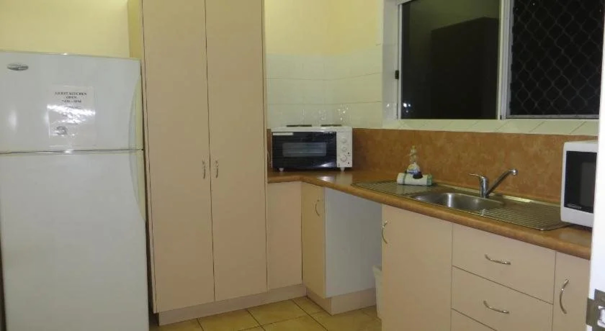 Heritage Lodge Motel