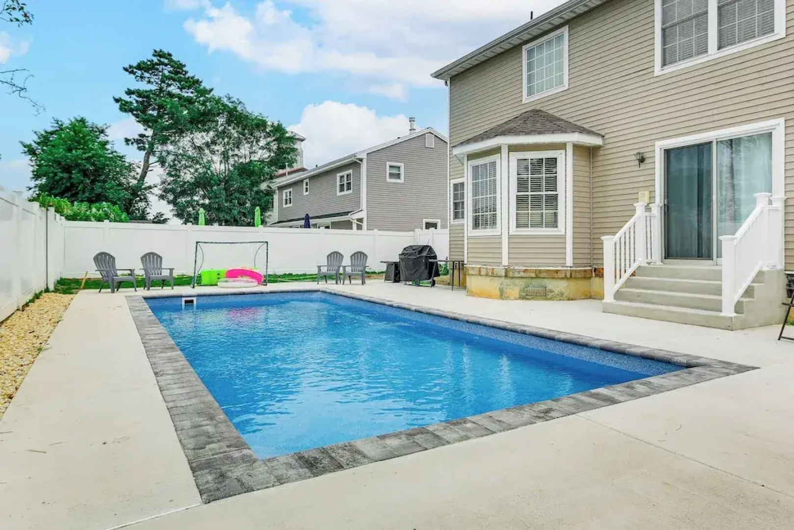 Spacious Brigantine Home ~ 1 Block to Beach!
