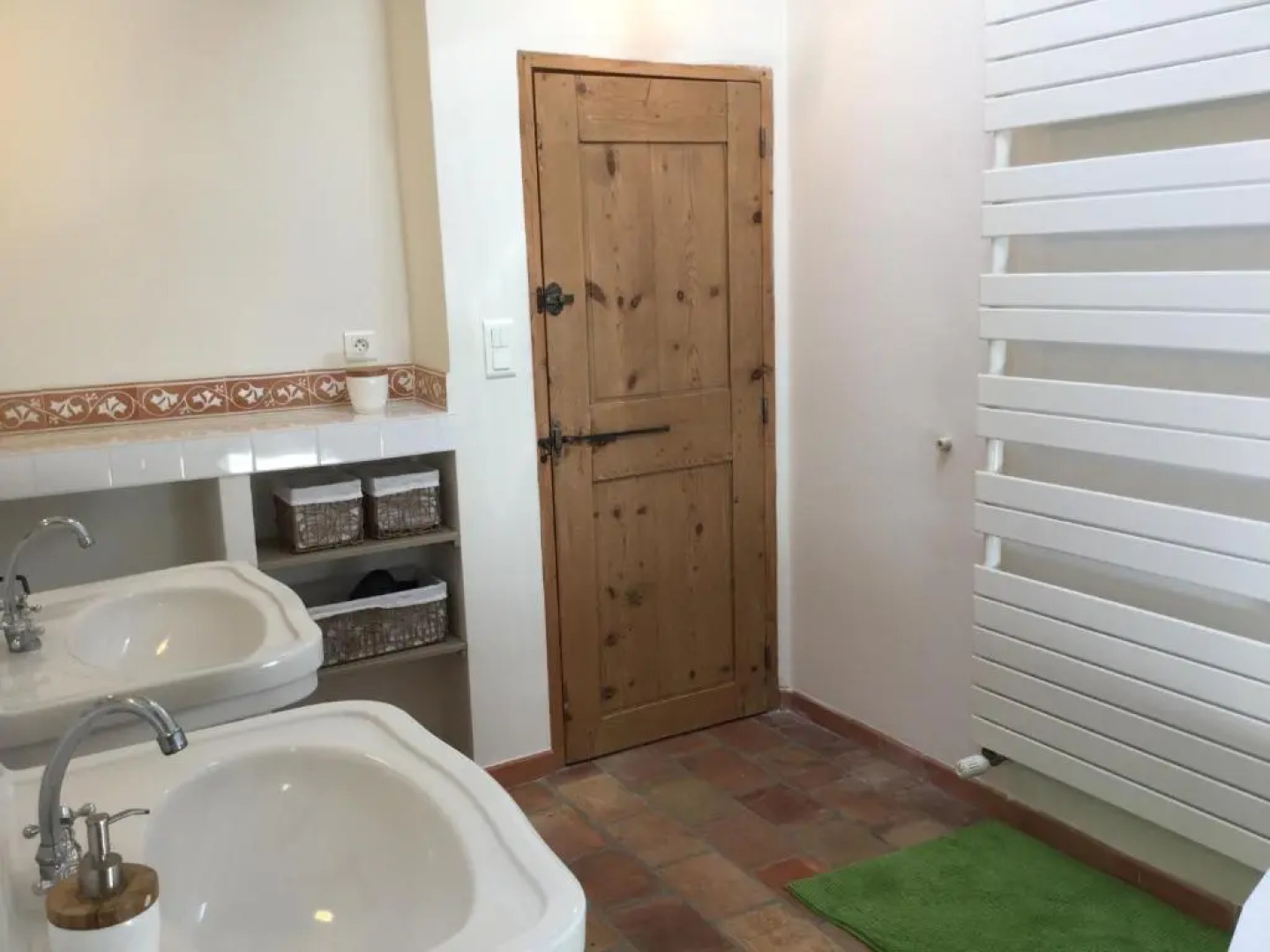 Joli Mas Provençal du 19ème Siècle Avec Grande Piscine Privée, Situé Au Calme, En Campagne de Lacoste, Au Cœur du Luberon, 6 Personnes, Ls2-239 Amanto