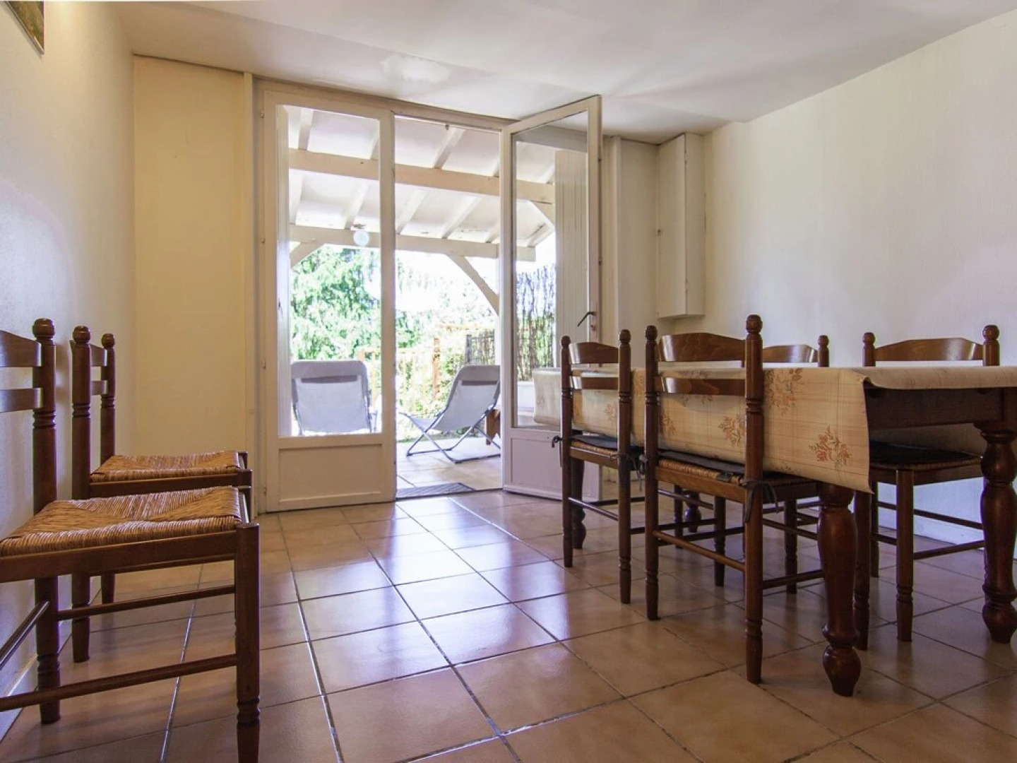 Modern Chalet in Neuvic with Private Swimming Pool