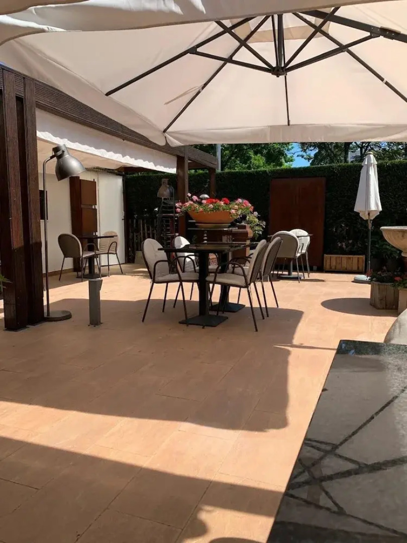 Hotel Restaurant Kutchi