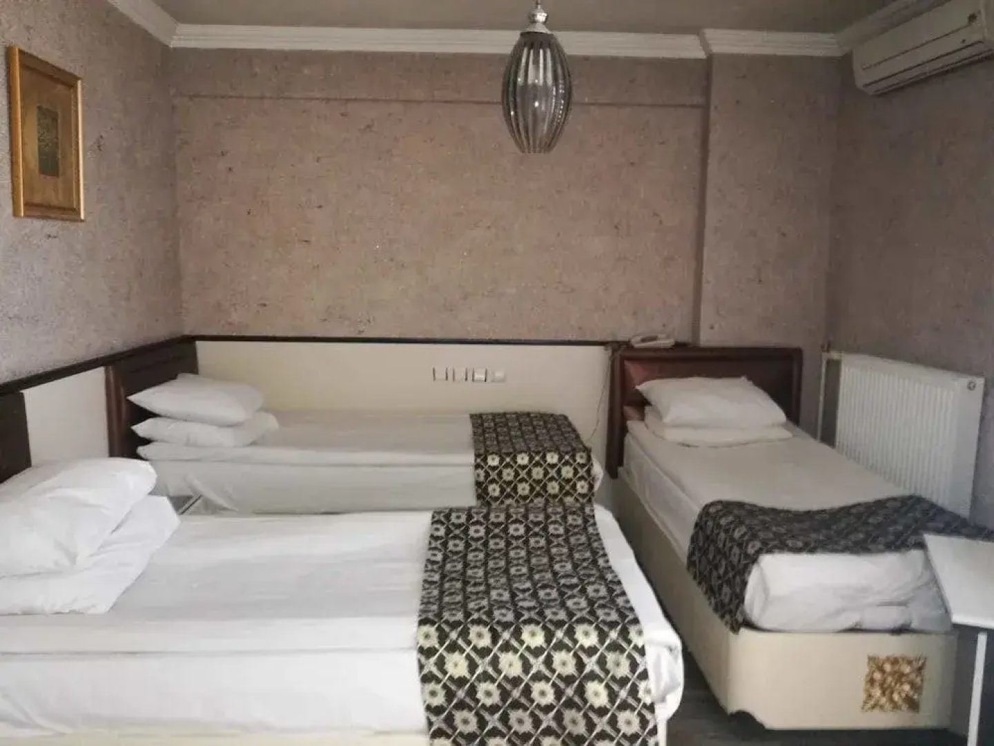 Katan Hotel