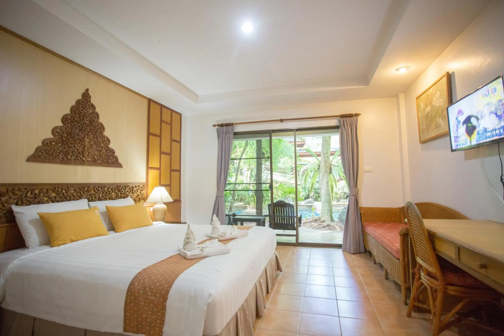 100 Islands Resort & Spa