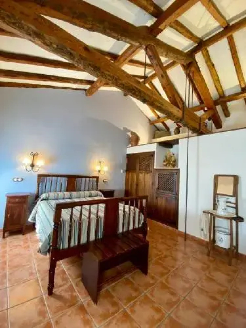 Caserón De La Fuente