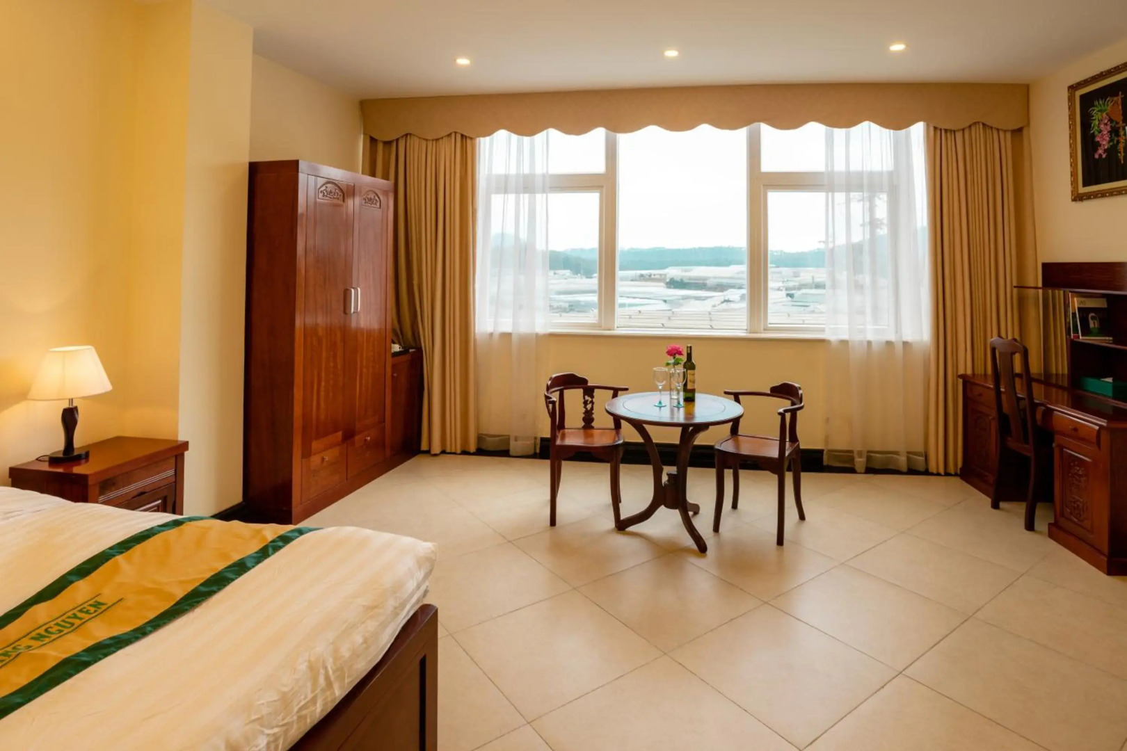 Thuy Hoang Nguyen Hotel Resort & Spa