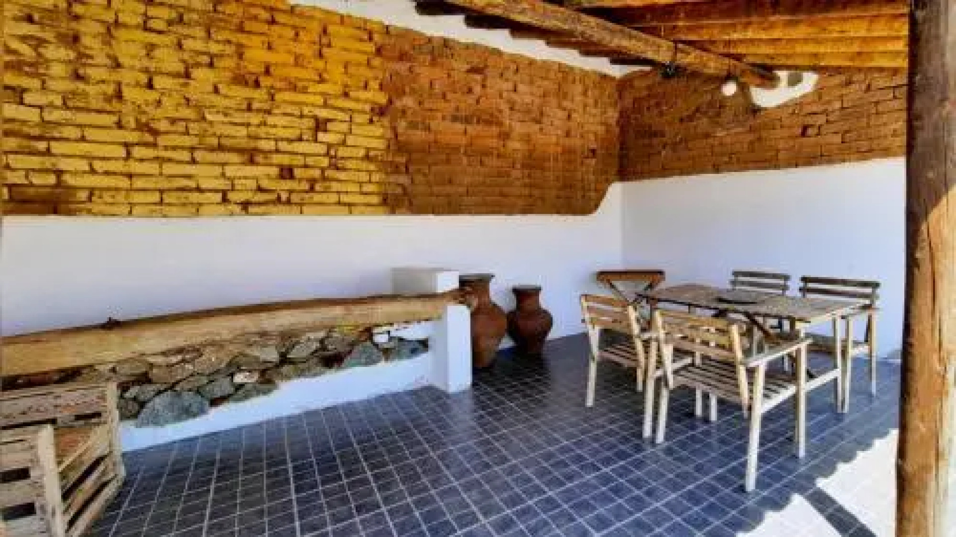 Casa dos Vizinhos - Casas de Taipa