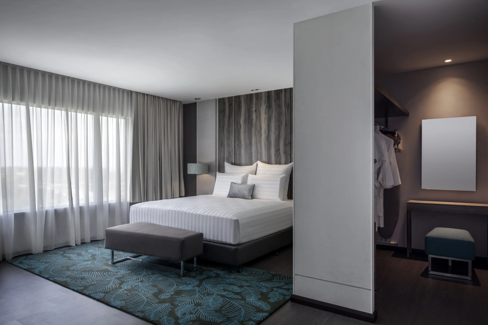 Pullman Miri Waterfront