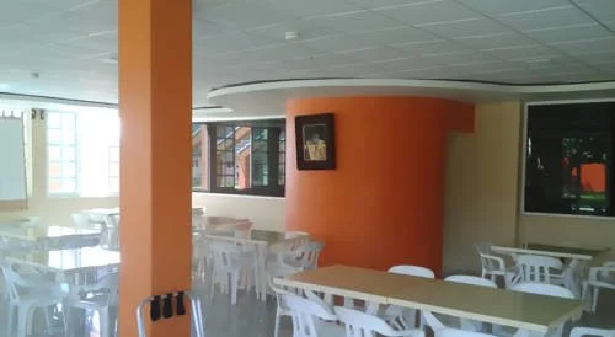 Hotel La Roca Natural