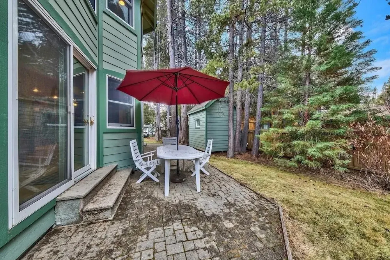 1624p The Player Cabin 3 Bedroom Home by Redawning